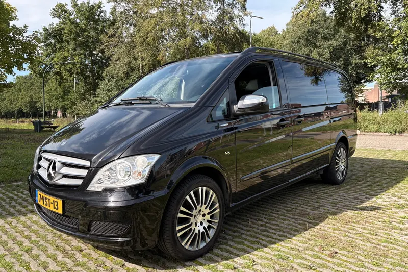 Mercedes-Benz Viano (2011)