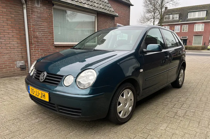 Volkswagen Polo (2002)