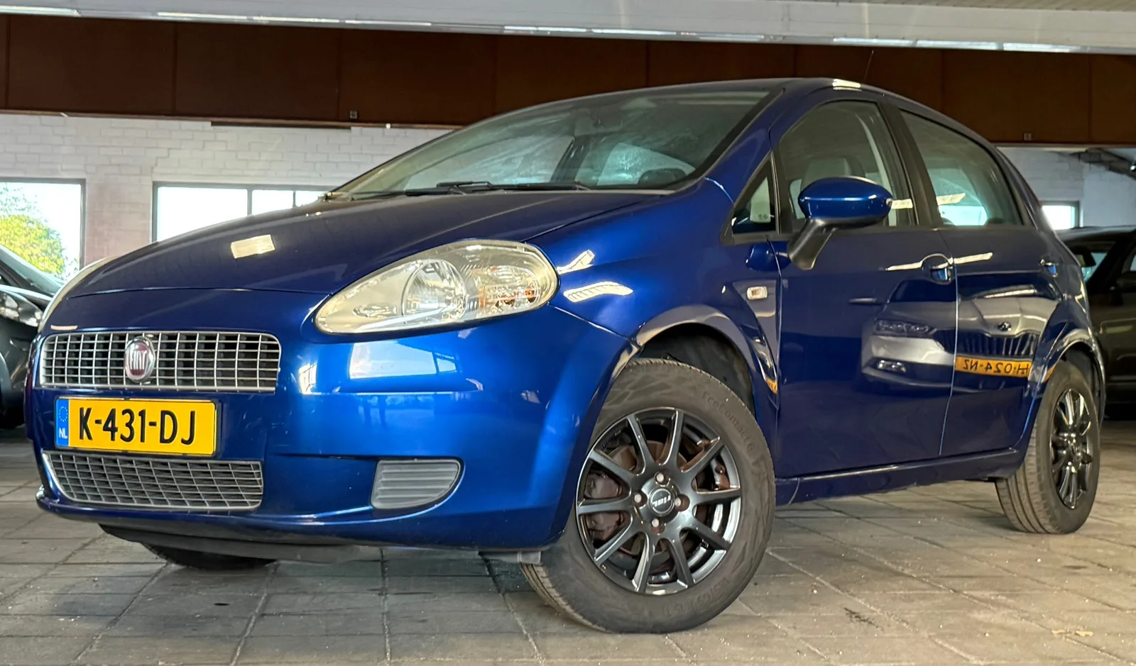 Fiat Grande Punto (2009) — foto 1