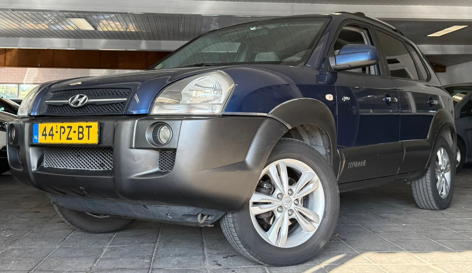 Hyundai Tucson (2005) — foto 1