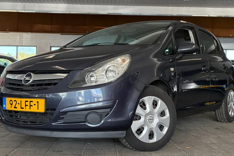 Opel Corsa (2010)