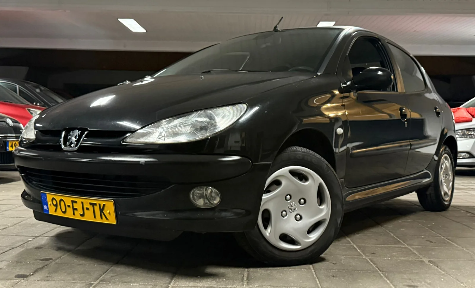 Peugeot 206 (2000) — foto 1