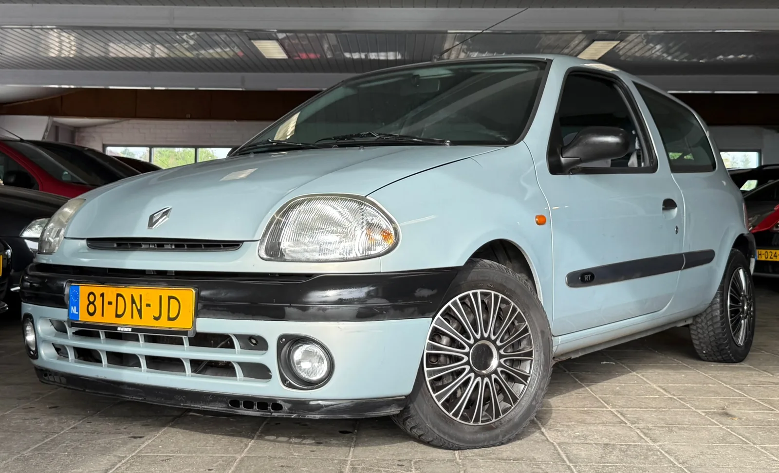 Renault Clio (1999) — foto 1
