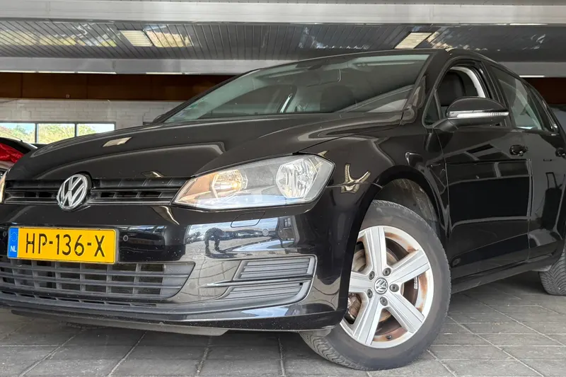 Volkswagen Golf (2014)