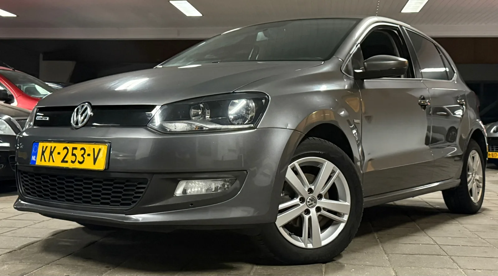 Volkswagen Polo (2014) — foto 1