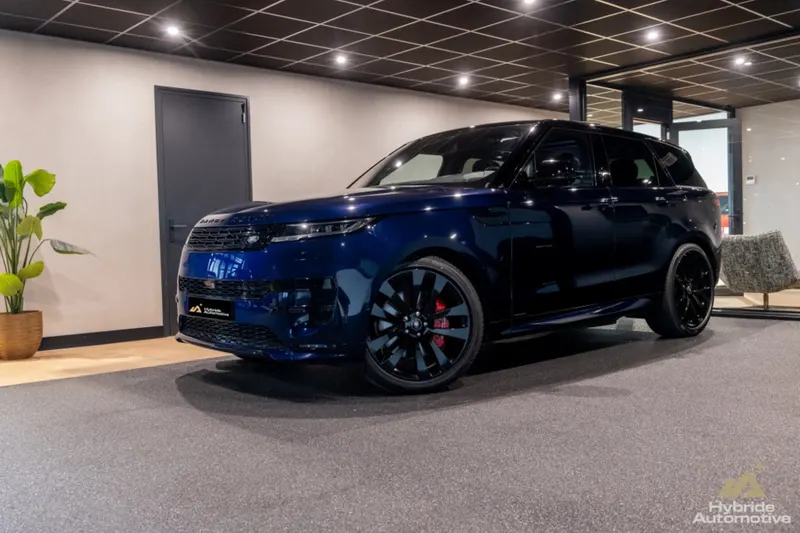 Land Rover Range Rover Sport (2023)