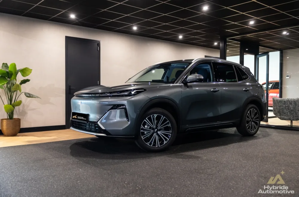 Geely Starray (2026) — foto 1