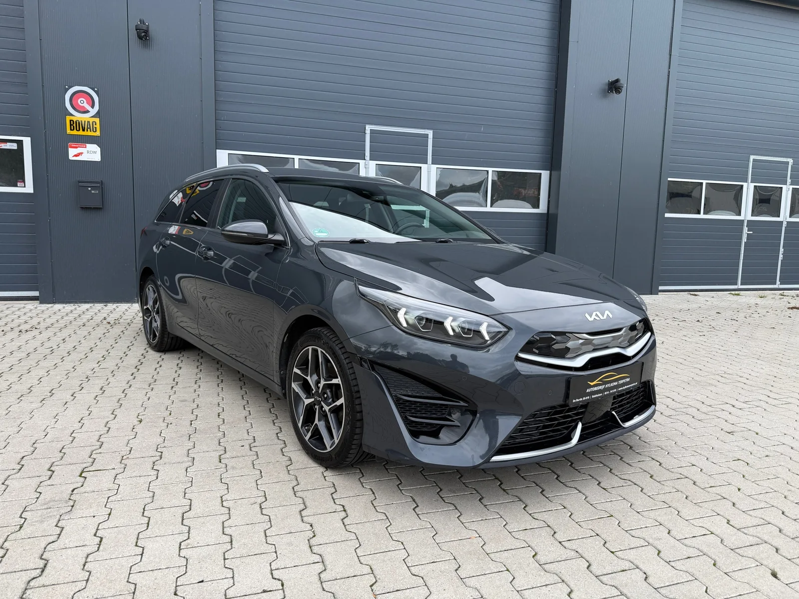 Kia Ceed (2022) — foto 1