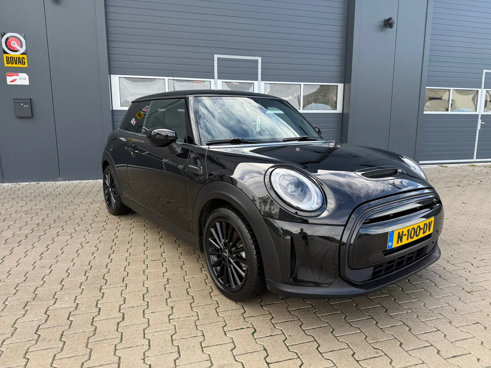 MINI Mini Electric (2021) — foto 1