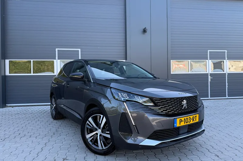 Peugeot 3008 (2022)