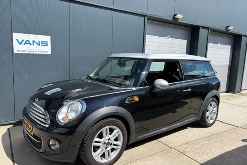 MINI Clubman (2011)