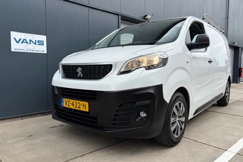 Peugeot Expert (2016)