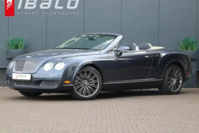 Bentley Continental GTC (2007)