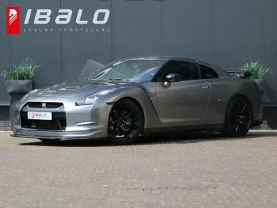 Nissan GT-R (2010) — foto 1