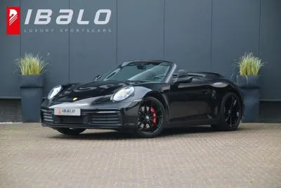 Porsche 911 (2021) — foto 1