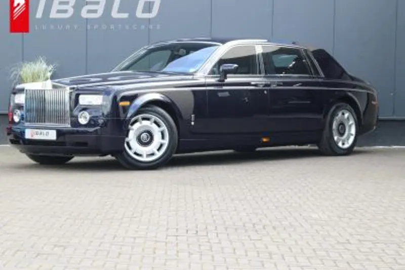 Rolls-Royce Phantom (2006)