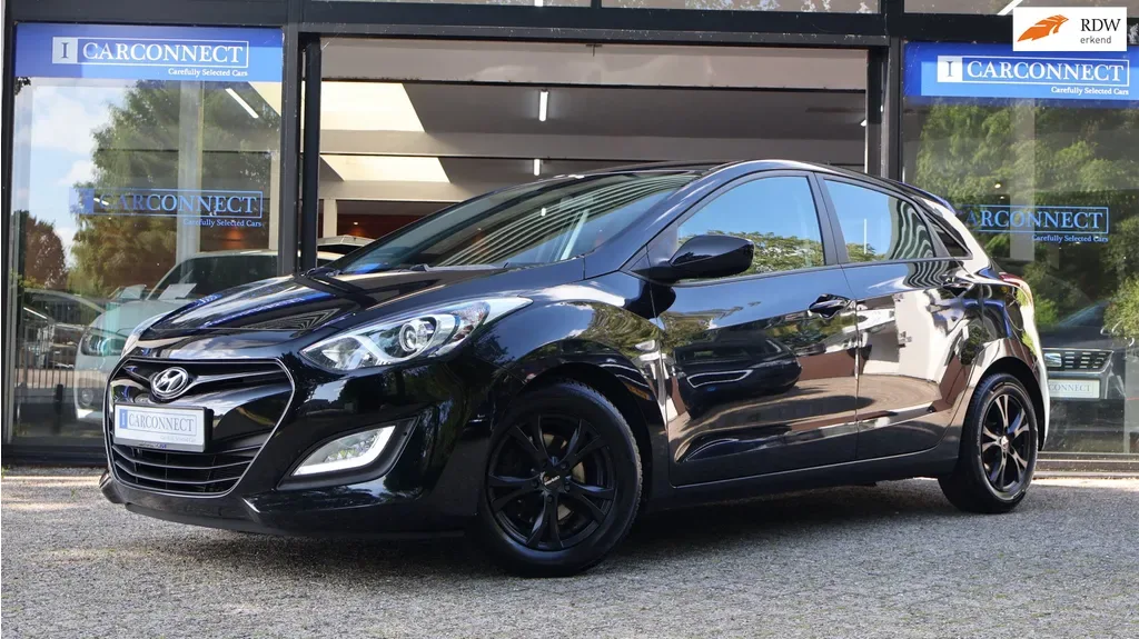 Hyundai i30 (2014) — foto 1