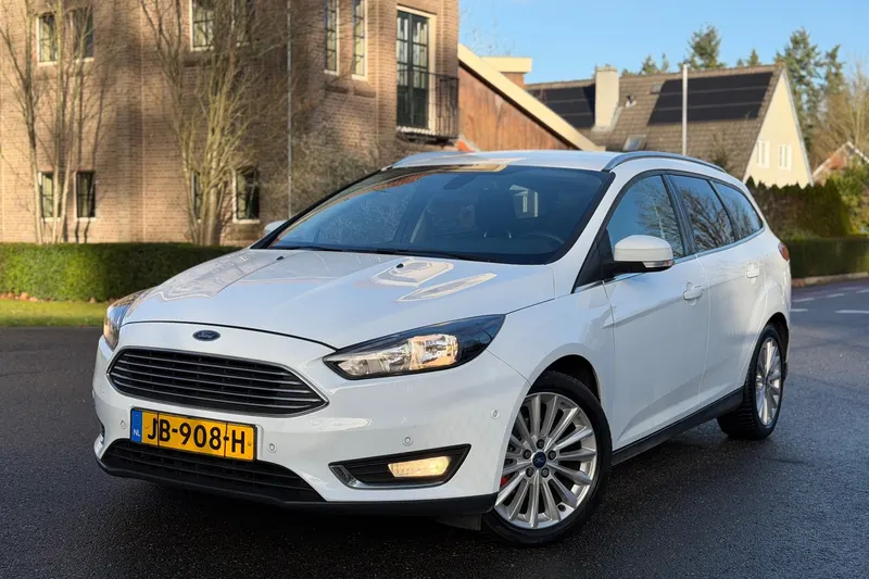 Ford Focus (2016)