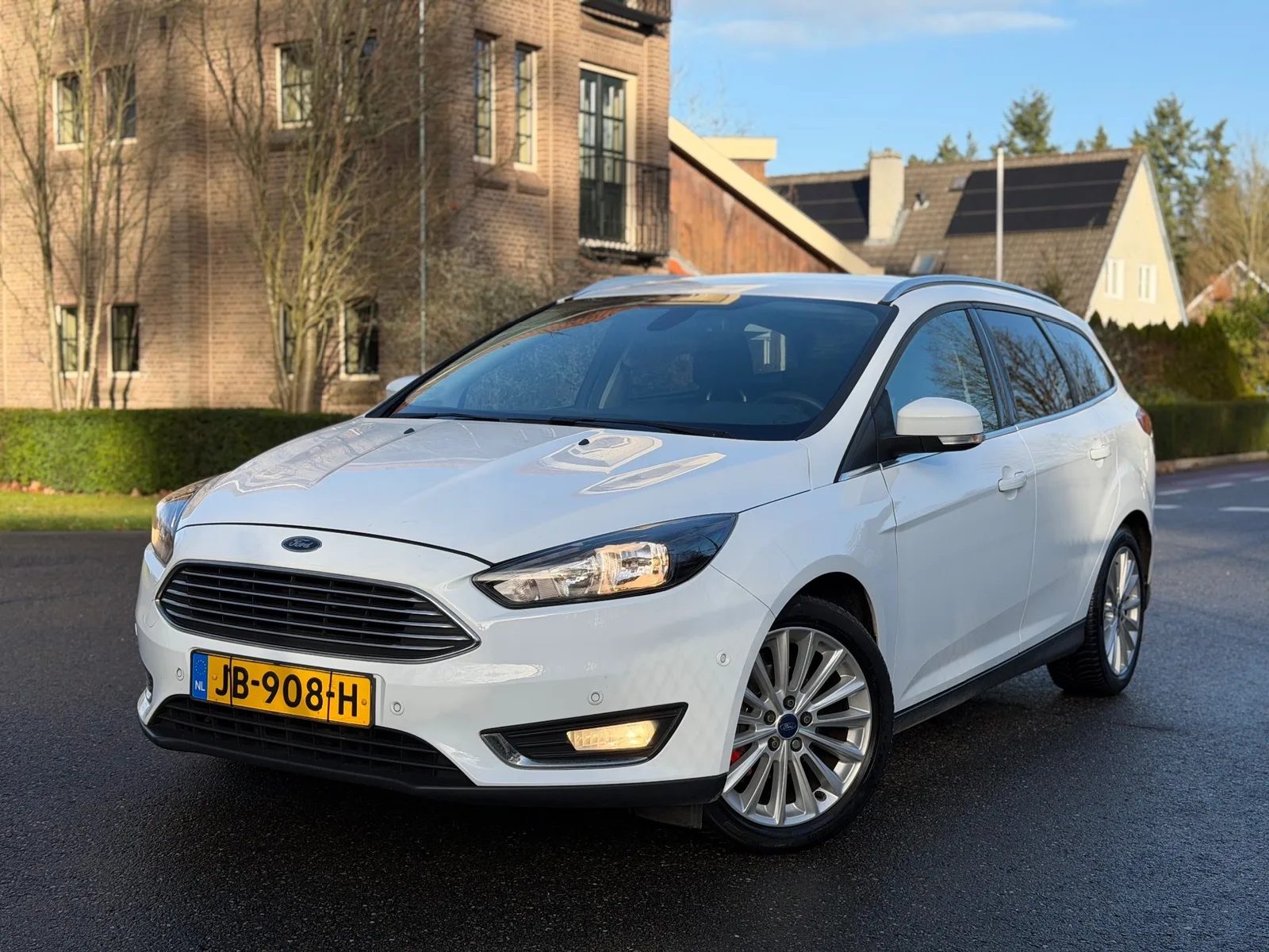 Ford Focus (2016) — foto 1