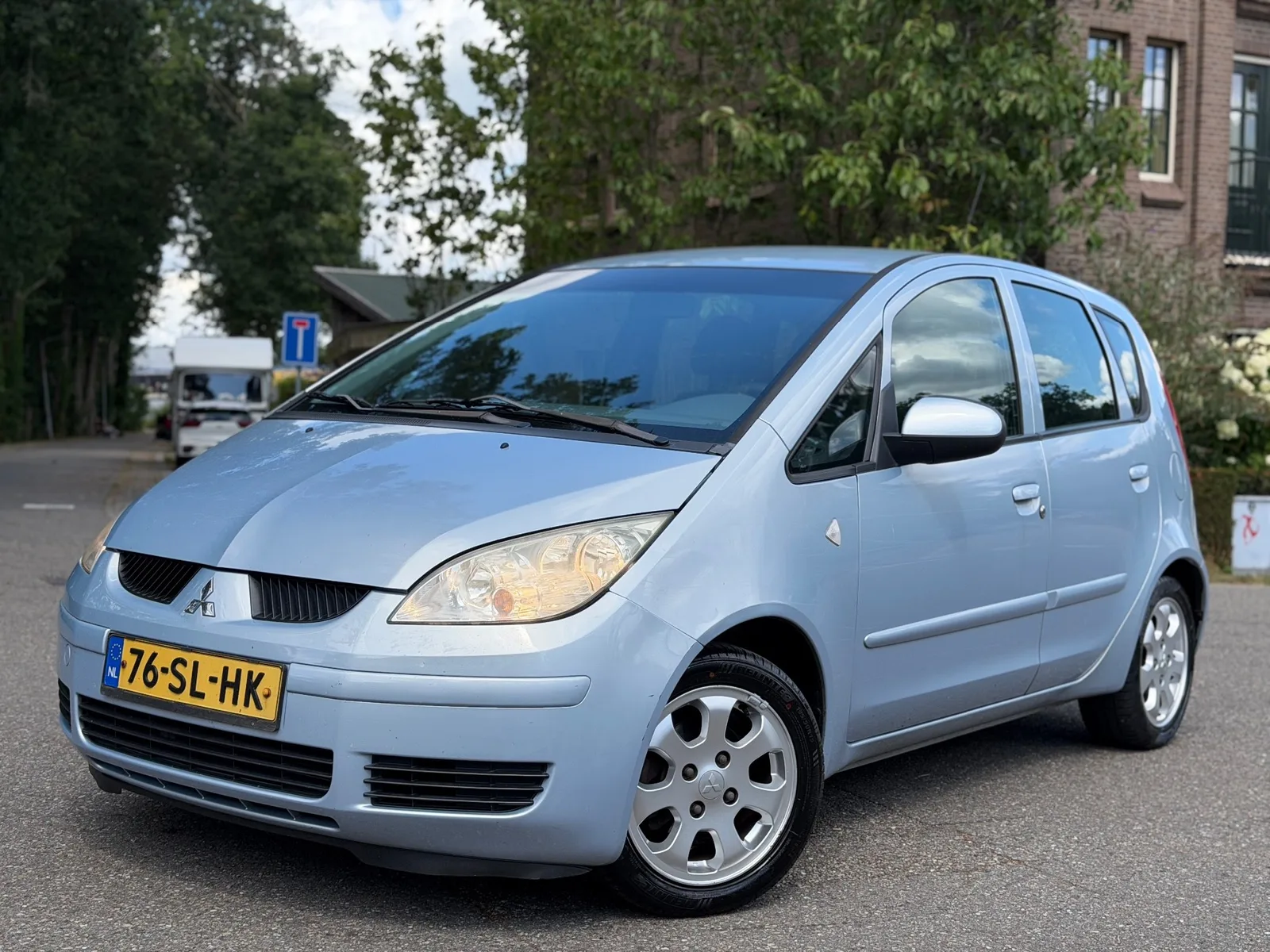 Mitsubishi Colt (2006) — foto 1