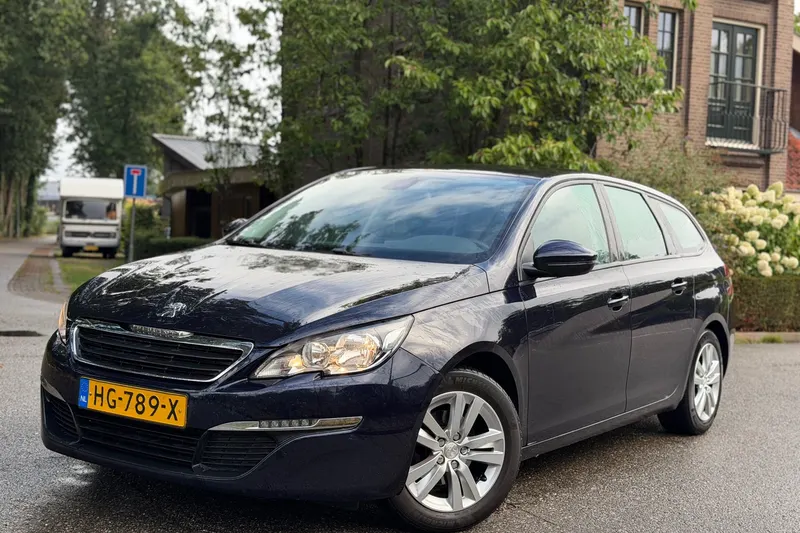 Peugeot 308 (2015)