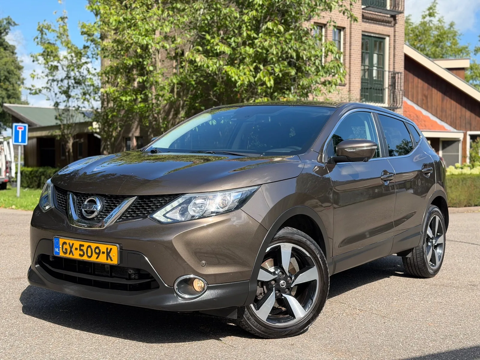 Nissan Qashqai (2015) — foto 1