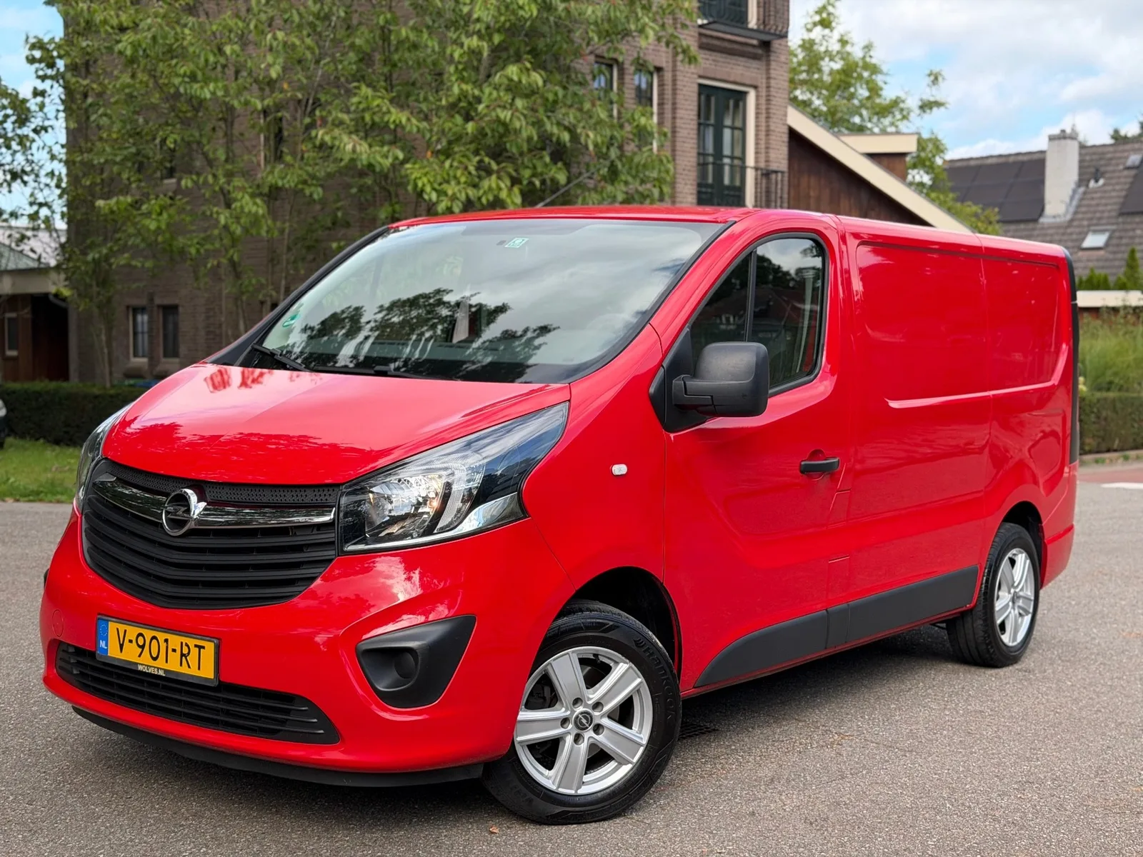 Opel Vivaro (2018) — foto 1