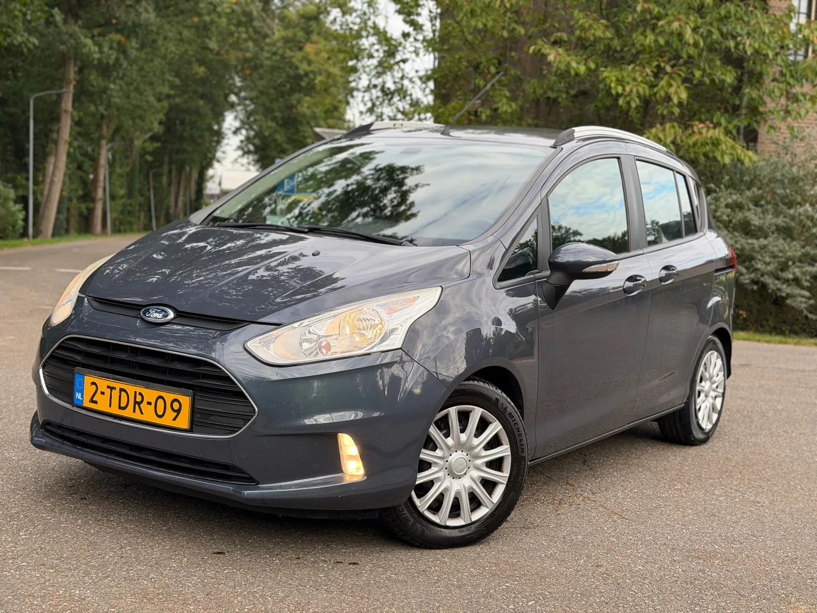 Ford B-Max (2014) — foto 1