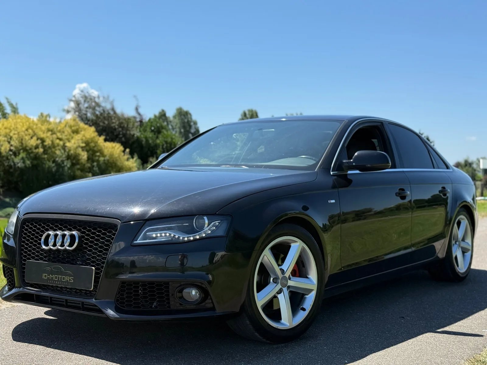 Audi A4 (2010) — foto 1