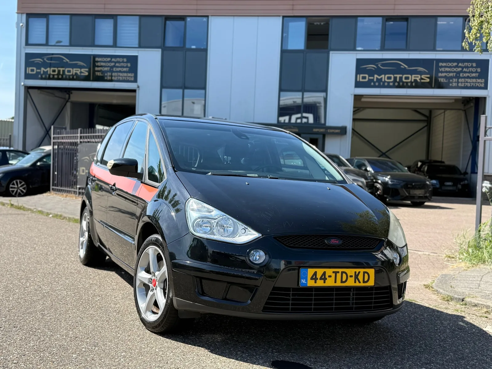 Ford S-Max (2006) — foto 1