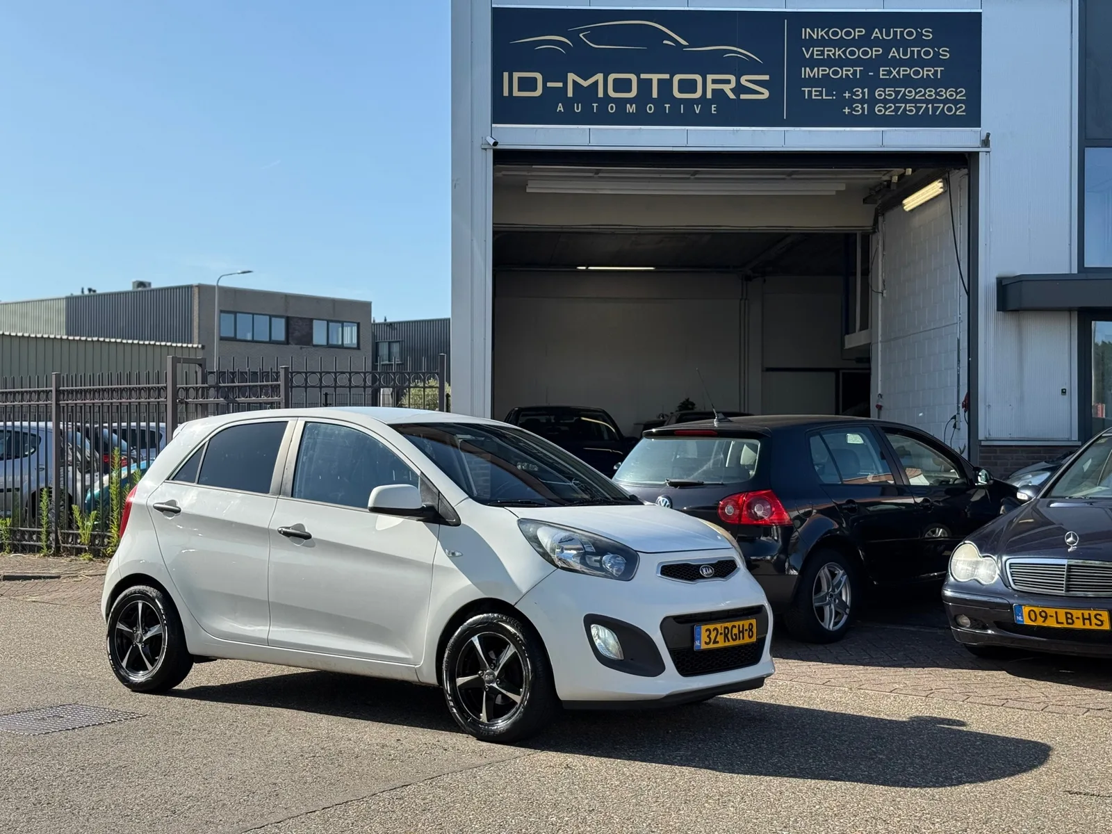 Kia Picanto (2011) — foto 1