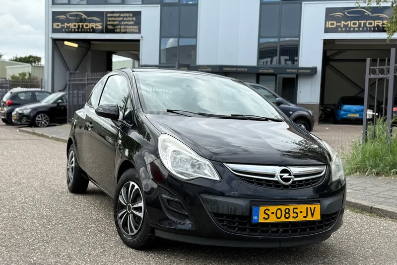 Opel Corsa (2011)