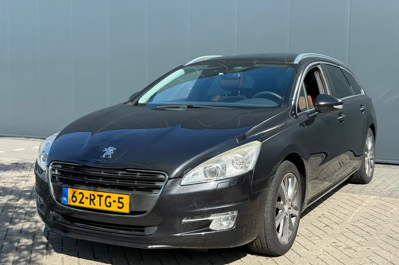 Peugeot 508 (2011)