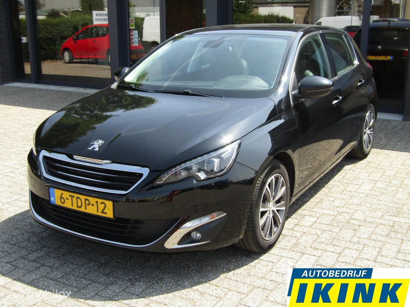 Peugeot 308 (2014) — foto 1