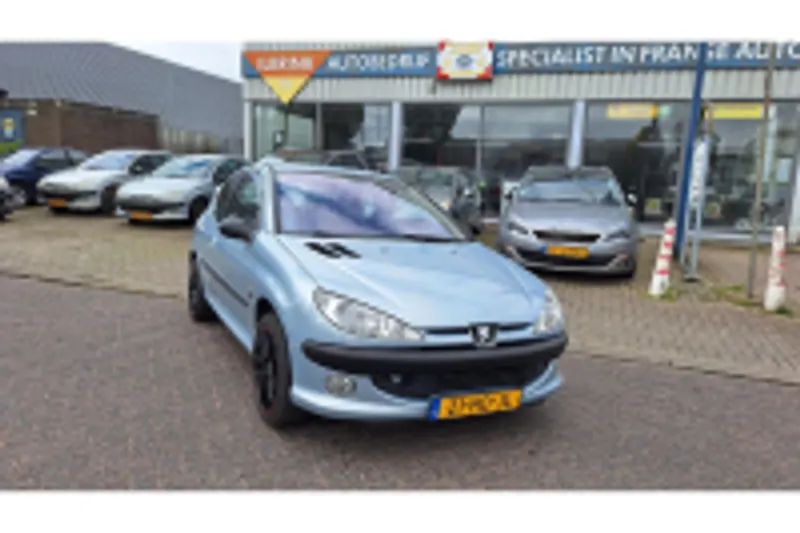 Peugeot 206 (2001)