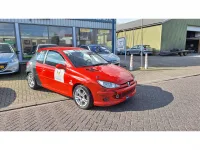 Peugeot 206 (2000) — foto 1