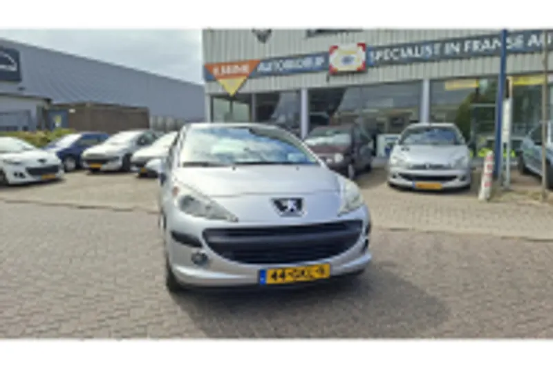 Peugeot 207 (2008)
