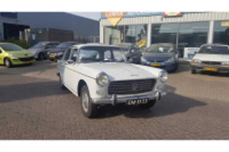 Peugeot 404 (1965)