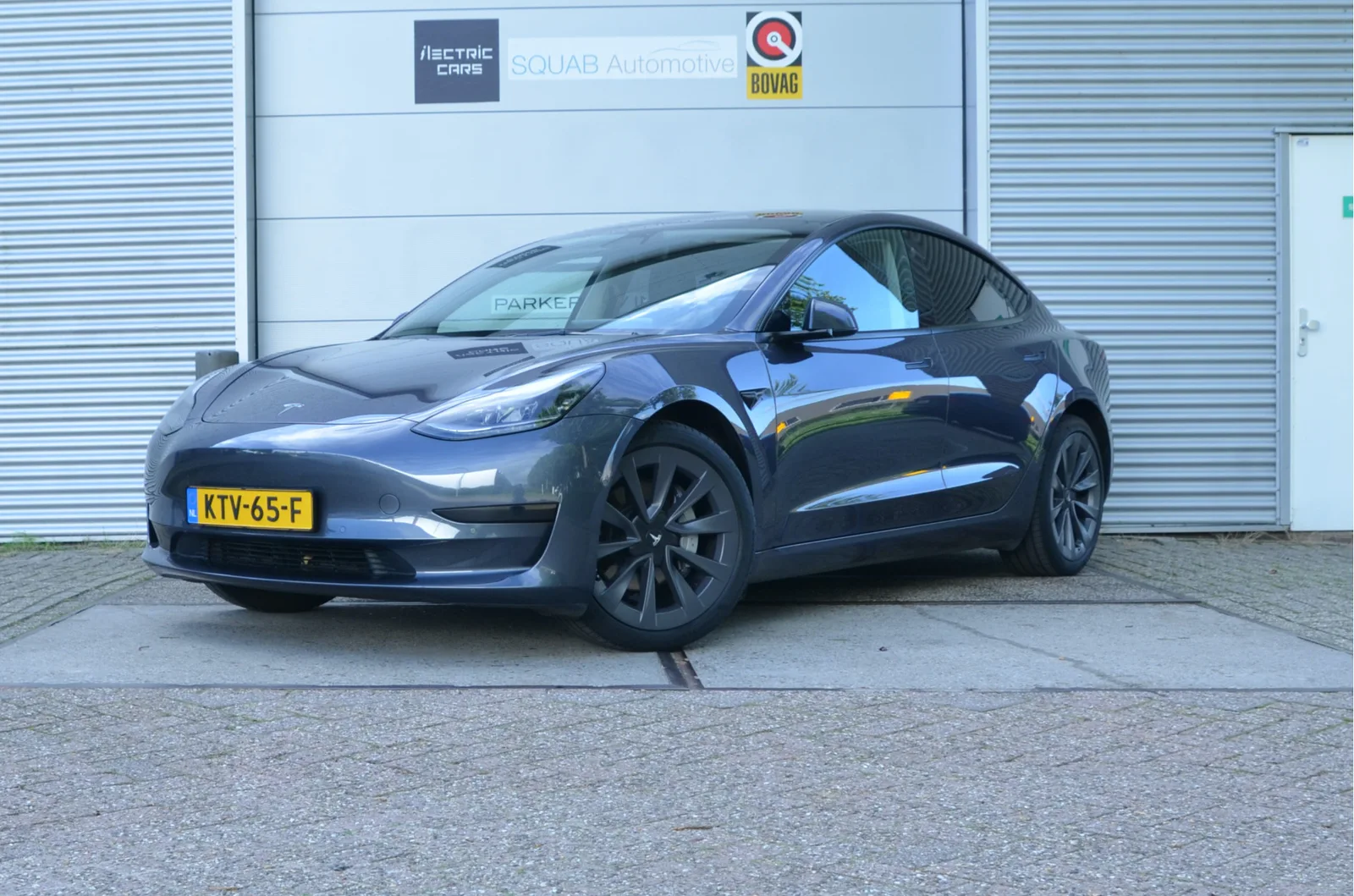 Tesla Model 3 (2021) — foto 1
