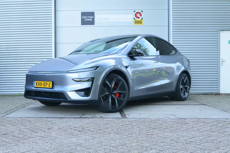 Tesla Model Y (2026)