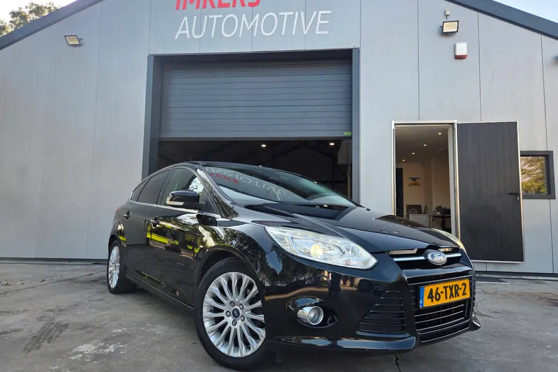 Ford Focus (2012)