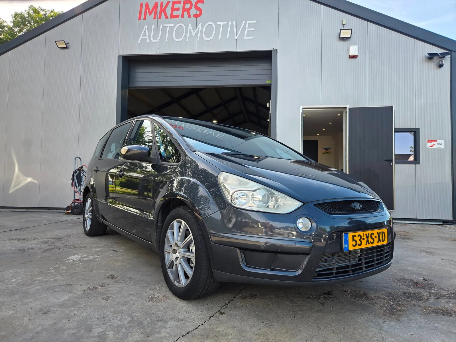 Ford S-Max (2007) — foto 1