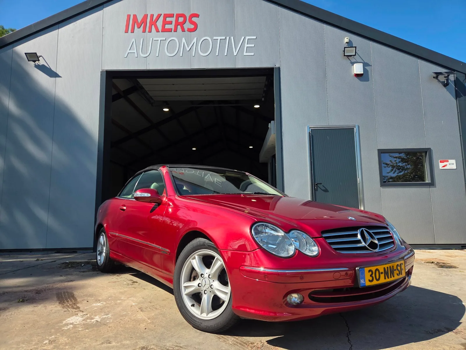 Mercedes-Benz CLK-Klasse (2004) — foto 1