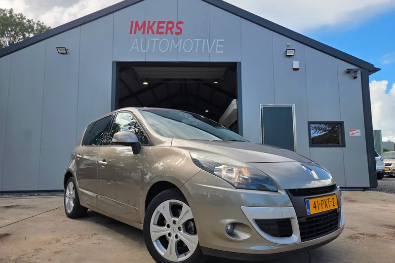 Renault Scénic (2011)