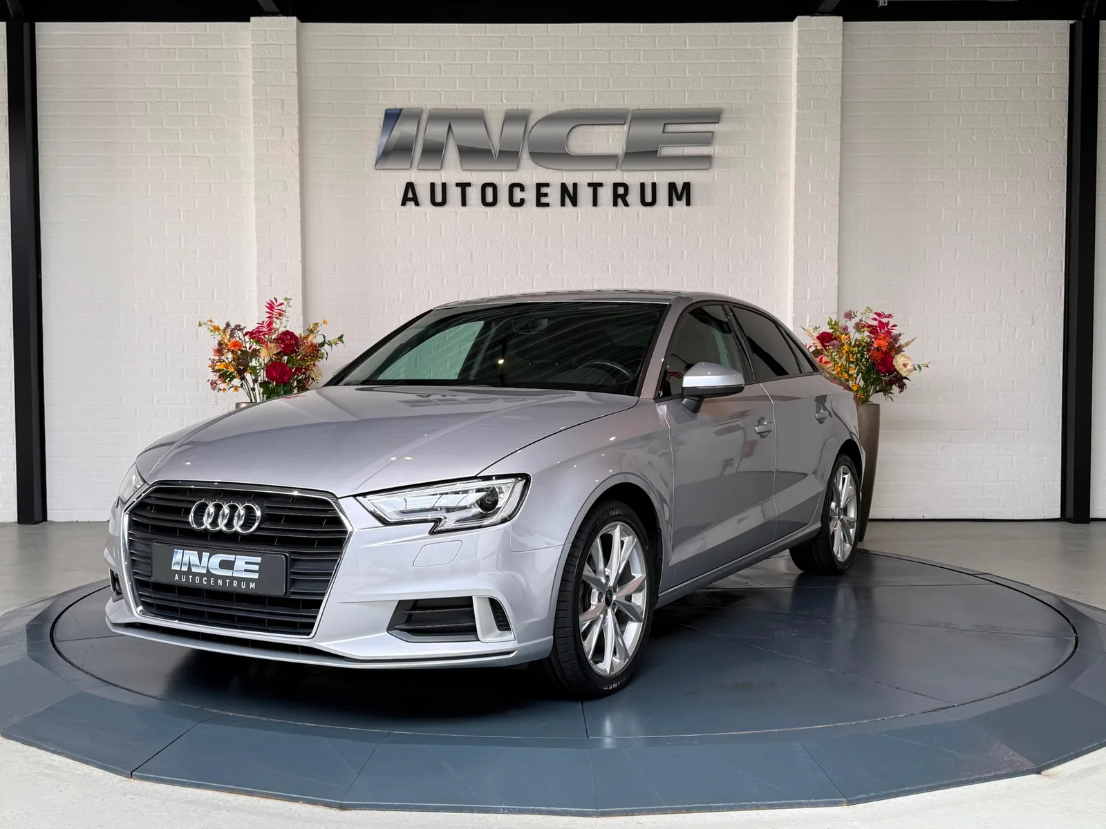 Audi A3 (2018) — foto 1