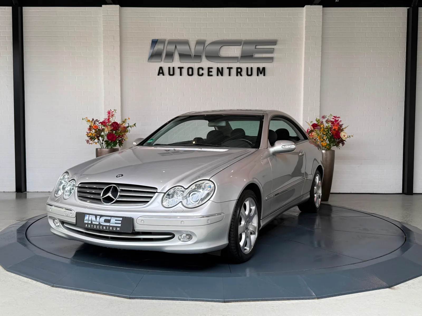 Mercedes-Benz CLK-Klasse (2003) — foto 1