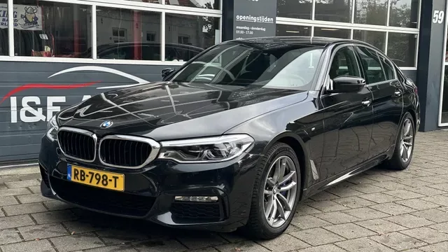 BMW 5-Serie (2017) — foto 1