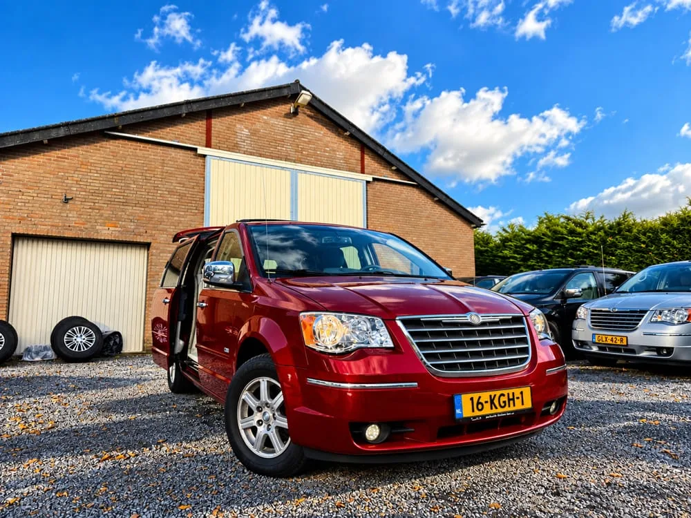Chrysler Voyager (2008) — foto 1