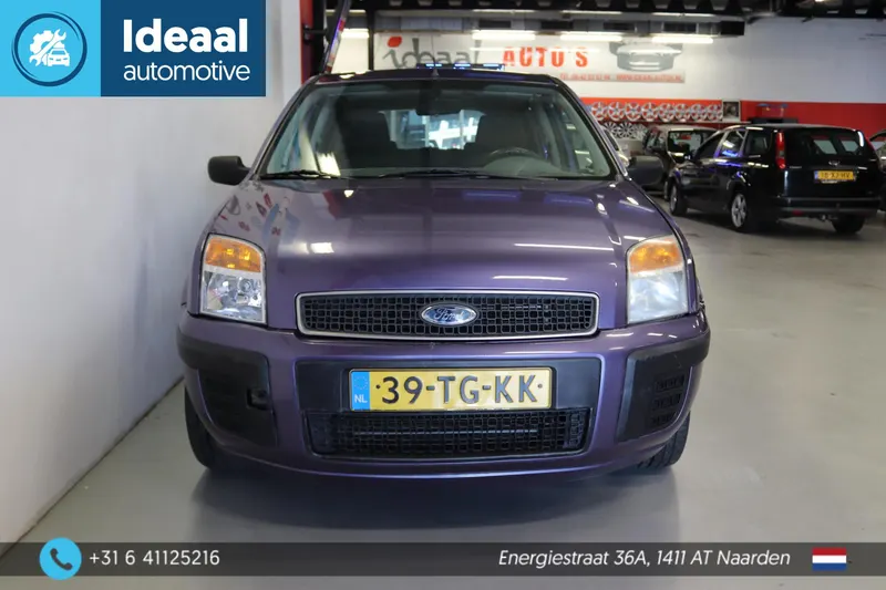 Ford Fusion (2006)
