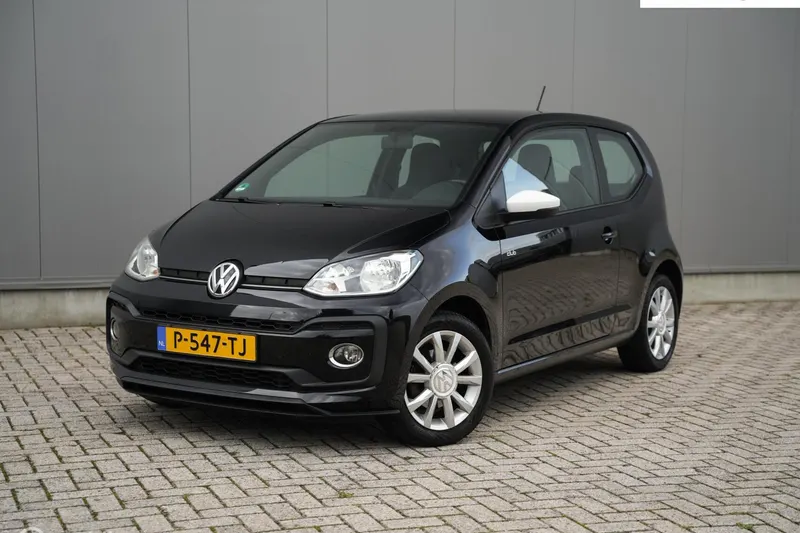 Volkswagen Up! (2016)